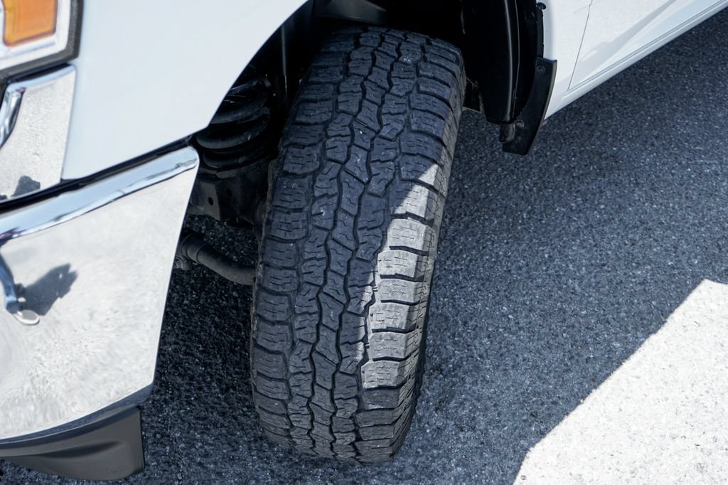 Used 2024 RAM 2500 Big Horn AWD/4WD image 43
