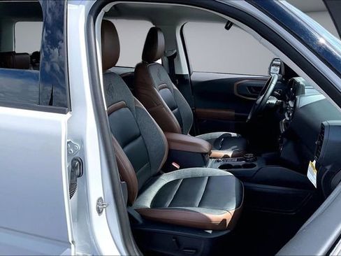 Used 2024 Ford Bronco Sport Outer Banks image 28