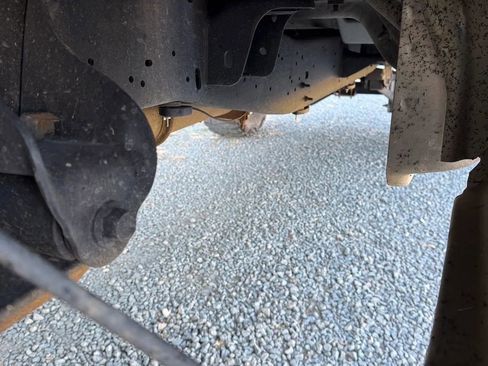 Used 2005 Ford F250 XL image 15