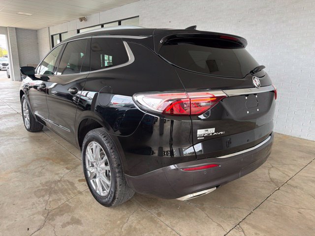 Used 2023 Buick Enclave Essence w/ Experience Buick Package AWD/4WD image 3