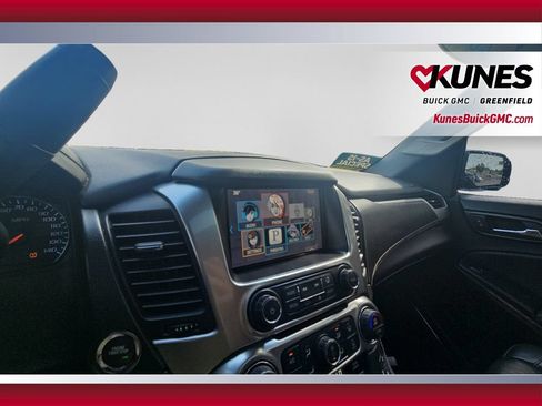 Used 2015 Chevrolet Suburban LTZ AWD/4WD image 18