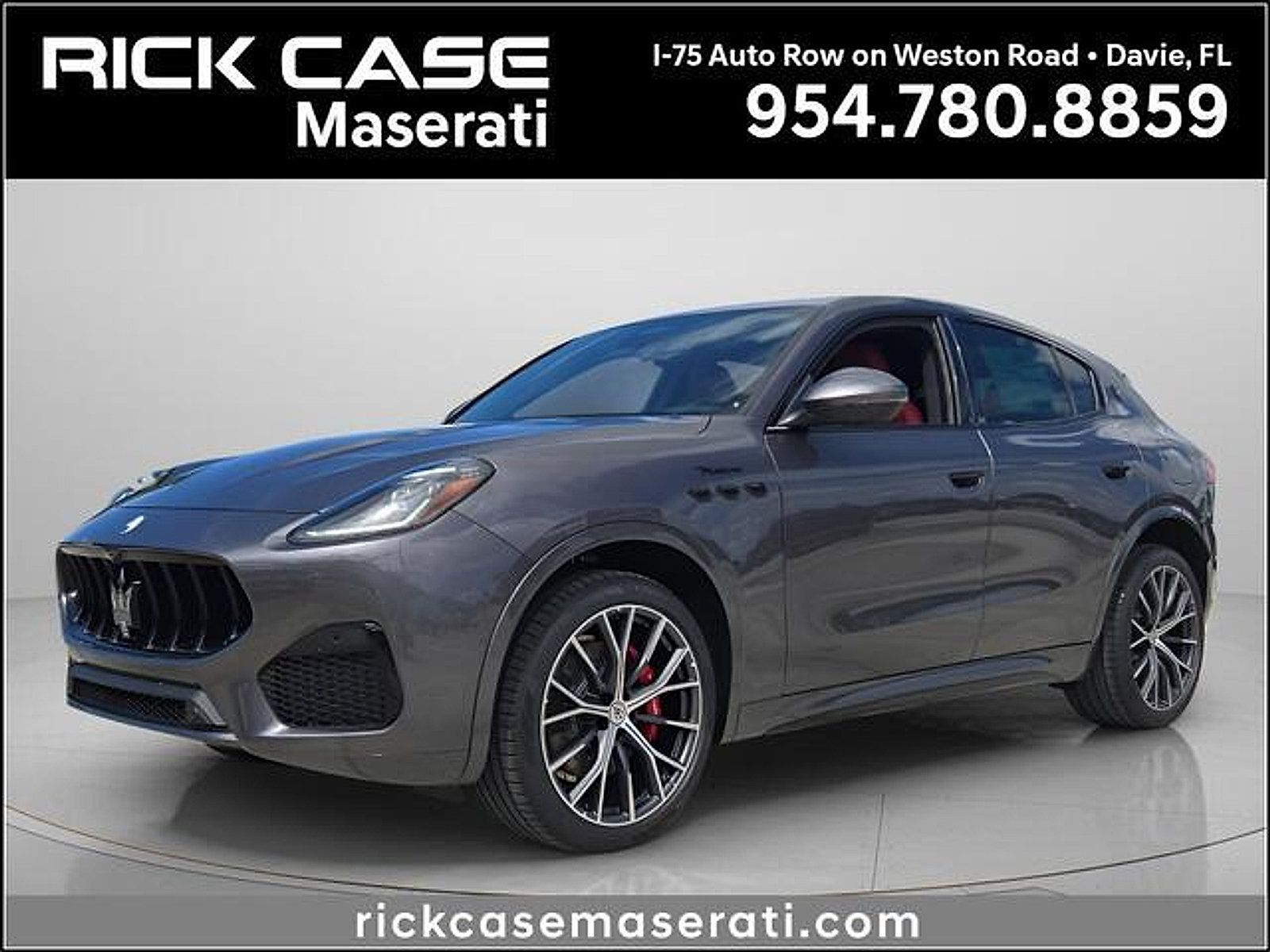 Used 2026 Maserati Grecale Modena AWD/4WD image 1