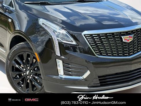 Certified 2025 Cadillac XT5 Premium Luxury image 8