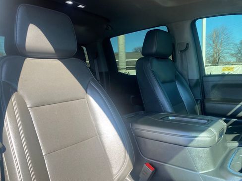 Used 2020 GMC Sierra 1500 SLT w/ SLT Convenience Package image 21
