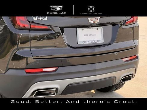 Used 2022 Cadillac XT4 Premium Luxury w/ Technology Package image 9