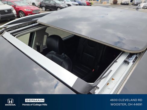 Used 2023 Kia Telluride SX AWD/4WD image 3