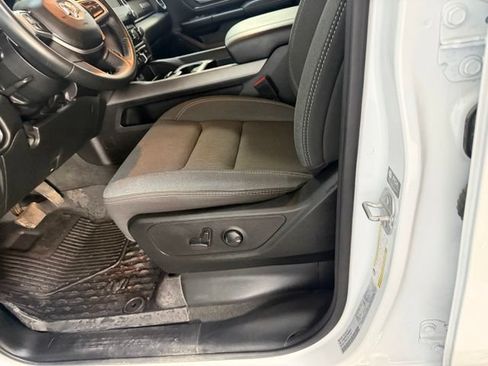 Used 2023 RAM 1500 Big Horn w/ Trailer Tow Group AWD/4WD image 18