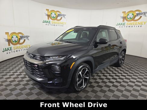 Used 2022 Chevrolet TrailBlazer RS FWD image 3