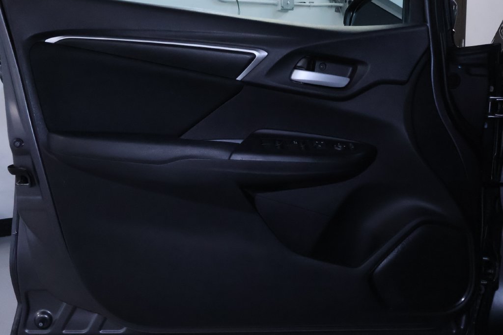 Used 2019 Honda Fit LX image 11