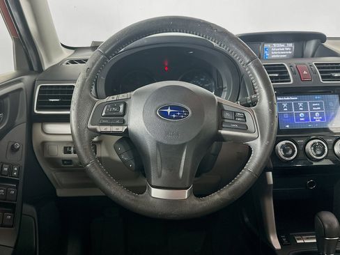 Used 2016 Subaru Forester 2.5i Touring AWD/4WD image 17