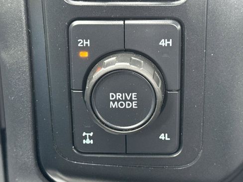 Used 2023 Ford F250 XL w/ XL Off-Road Package AWD/4WD image 17