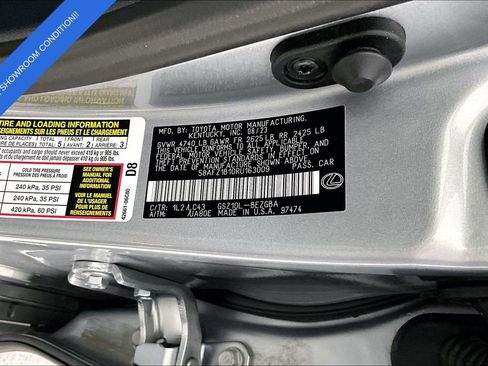 Used 2024 Lexus ES 350 Ultra Luxury w/ Accessory Package (Z2) image 44