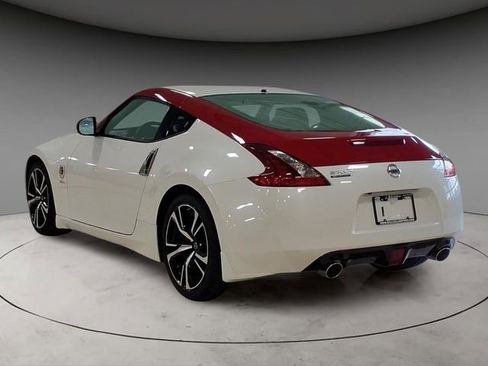 Used 2020 Nissan 370Z Coupe RWD image 3