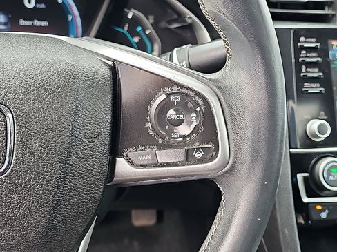 Used 2020 Honda Civic EX image 22