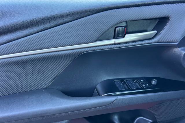 Certified 2025 Toyota Camry SE FWD image 12