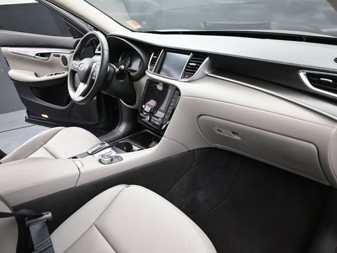 Used 2023 INFINITI QX50 Luxe FWD image 36