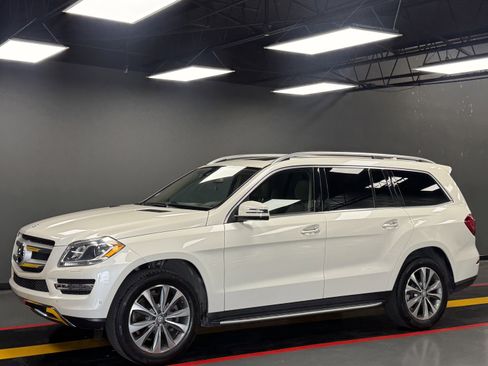 Used 2016 Mercedes-Benz GL 450 4MATIC image 1