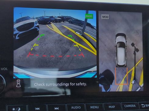 Used 2023 Nissan Rogue Platinum w/ Platinum Premium Package image 17