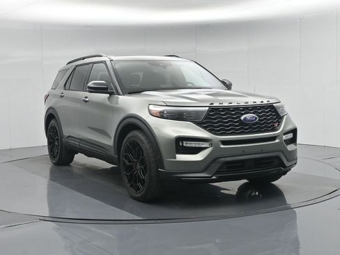 Used 2020 Ford Explorer ST w/ ST Street Pack image 65