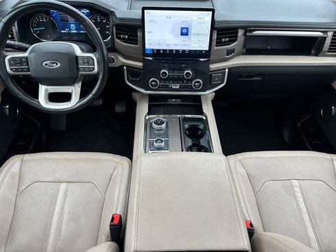 Used 2023 Ford Expedition Max Limited image 15
