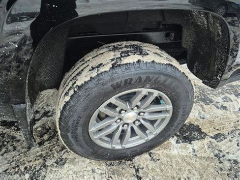 Used 2023 Chevrolet Colorado LT image 50