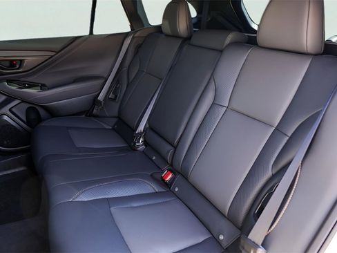 Used 2025 Subaru Outback Wilderness w/ Wilderness Package image 28