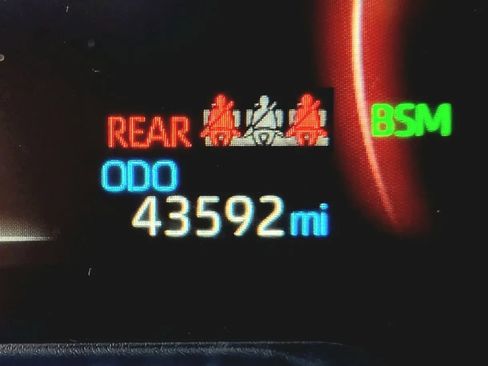 Used 2024 Toyota RAV4 Adventure image 22