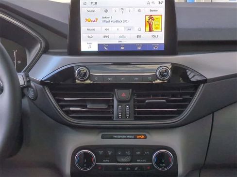 Used 2025 Ford Escape Active w/ Cold Weather Package image 29