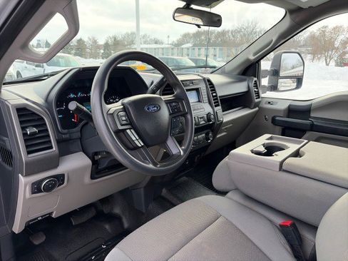 Used 2022 Ford F350 XL w/ Power Equipment Group image 11