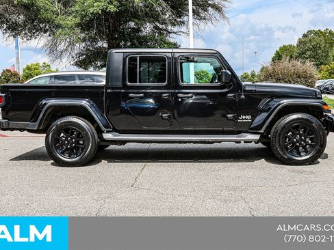 Used 2023 Jeep Gladiator Overland AWD/4WD image 10