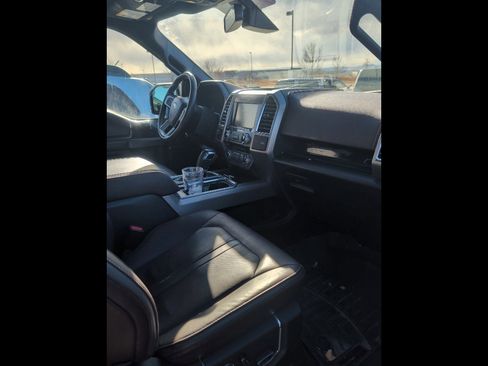 Used 2015 Ford F150 Platinum w/ Technology Package image 5
