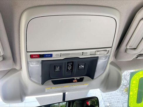 Used 2020 Subaru Forester Sport image 32