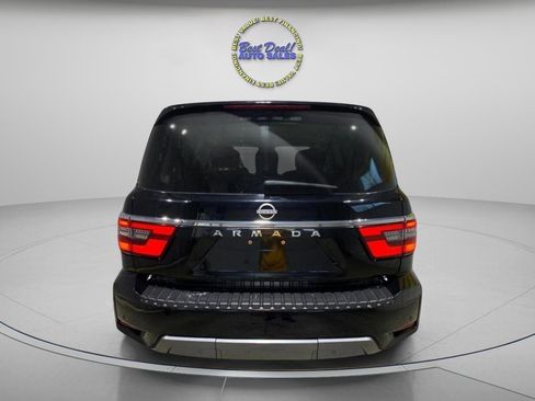 Used 2021 Nissan Armada SV w/ SV Appearance Package AWD/4WD image 4