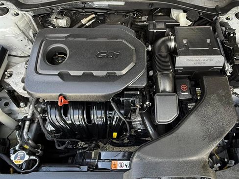 Used 2019 Kia Optima LX image 13