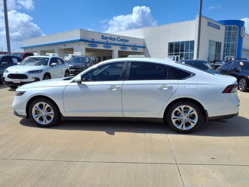 Used 2024 Honda Accord LX image 3