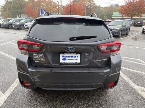 Used 2023 Subaru Crosstrek 2.0i image 6