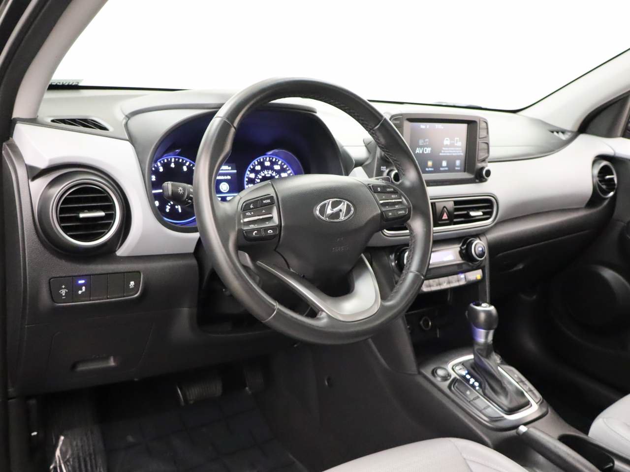 Used 2018 Hyundai Kona Limited AWD/4WD image 14