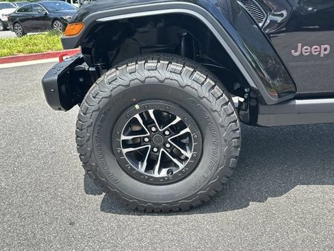 New 2026 Jeep Wrangler Unlimited Rubicon AWD/4WD image 11