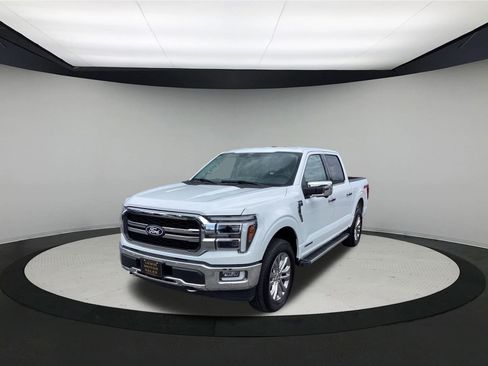 Used 2024 Ford F150 Lariat image 4