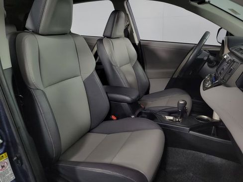Used 2013 Toyota RAV4 Limited image 13