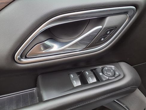 Used 2023 Chevrolet Tahoe LS w/ Driver Alert Package image 17