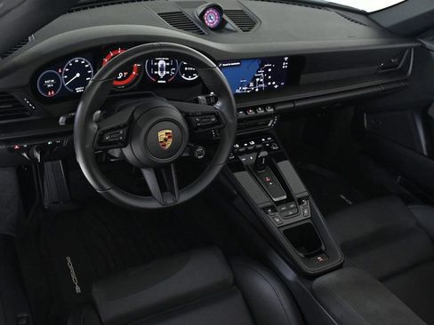 Used 2023 Porsche 911 Carrera GTS image 4