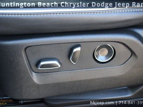 Used 2024 Cadillac Escalade Sport image 37