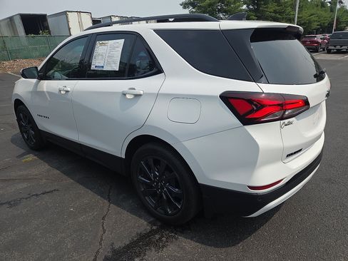 Used 2024 Chevrolet Equinox RS w/ RS Leather Package AWD/4WD image 5