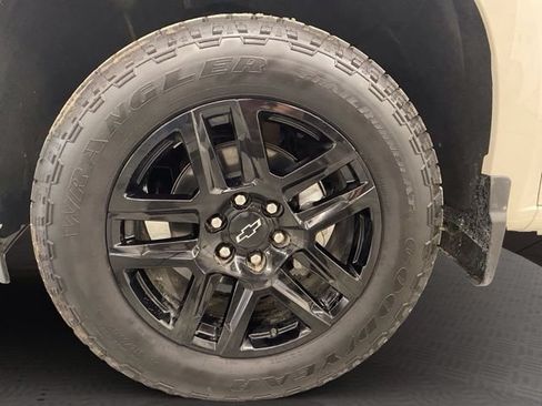 Used 2026 Chevrolet Silverado 1500 RST w/ RST Select Package AWD/4WD image 16