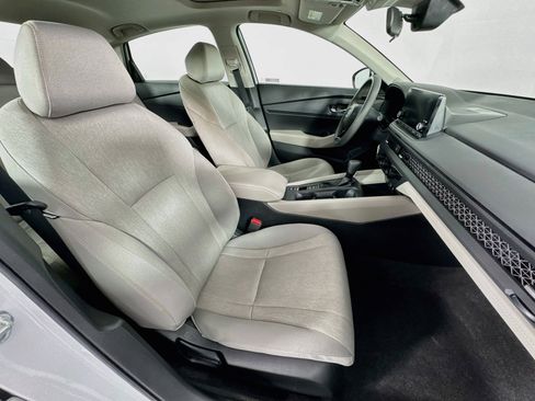 Certified 2024 Honda Accord EX image 27