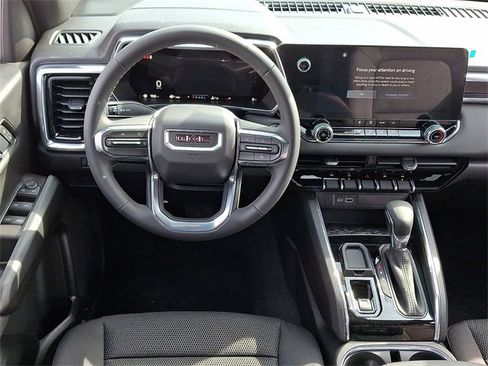 New 2026 GMC Canyon Elevation image 7