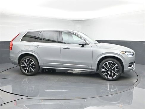 Used 2024 Volvo XC90 B6 Plus w/ Protection Package Premier image 5