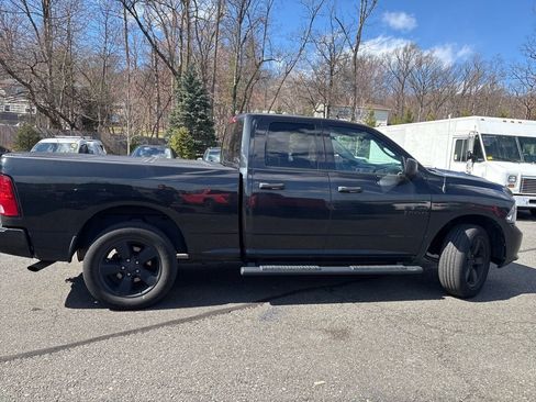 Used 2018 RAM 1500 Express w/ Black Ram 1500 Express Group image 5