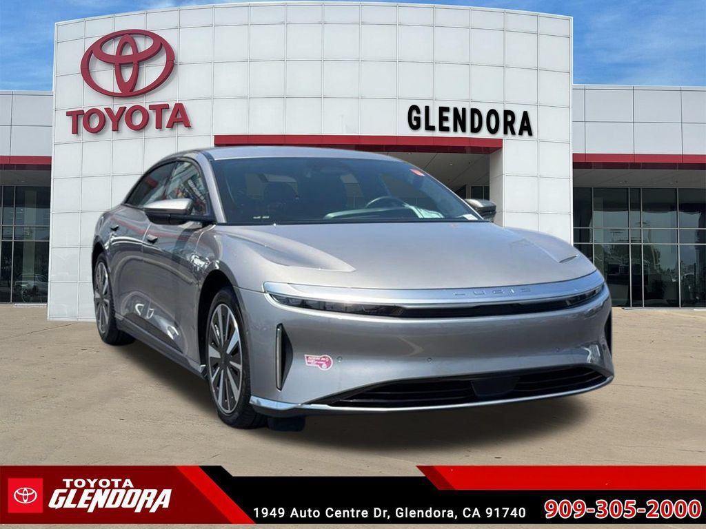 Used 2024 Lucid Air Touring AWD/4WD image 2